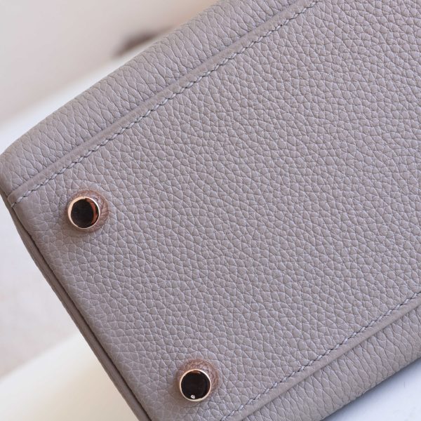 Kelly 25 Gris Asphalt Togo Rose Gold Hardware - Image 5