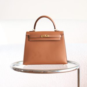 Kelly 25 Gold Epsom GHW