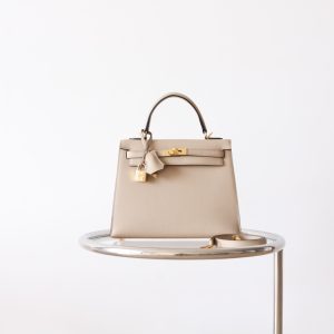 Kelly 25 Trench Epsom GHW