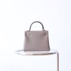 Kelly 25 Gris Asphalt Togo Rose Gold Hardware - Image 11