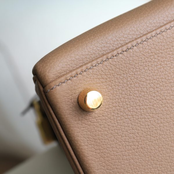 Kelly 25 Beige De Weimar Evercolor GHW - Image 9